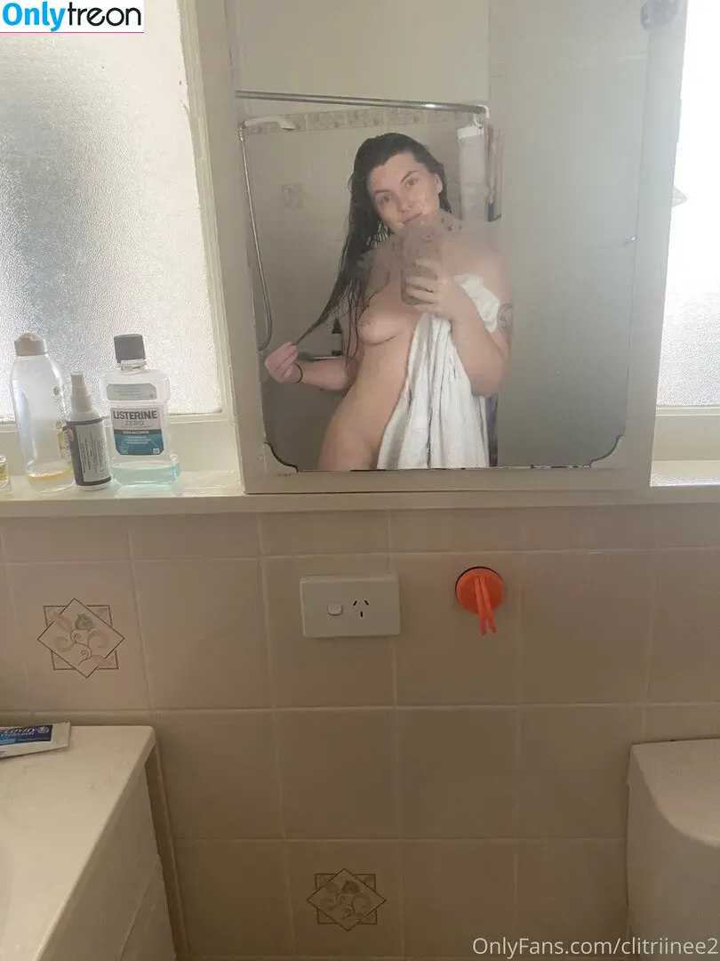 clitriinee2 nude photo #0017 (clitriinee2)