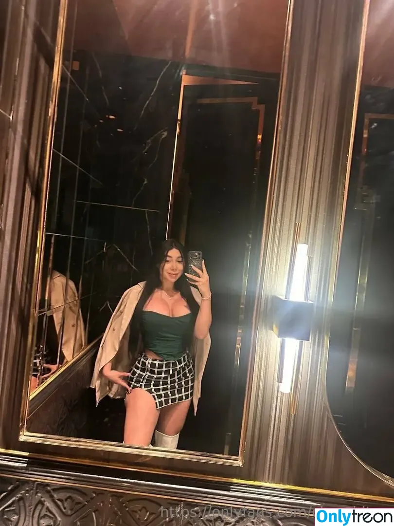 cloewhitex nude photo #0195 (cloewhitex)