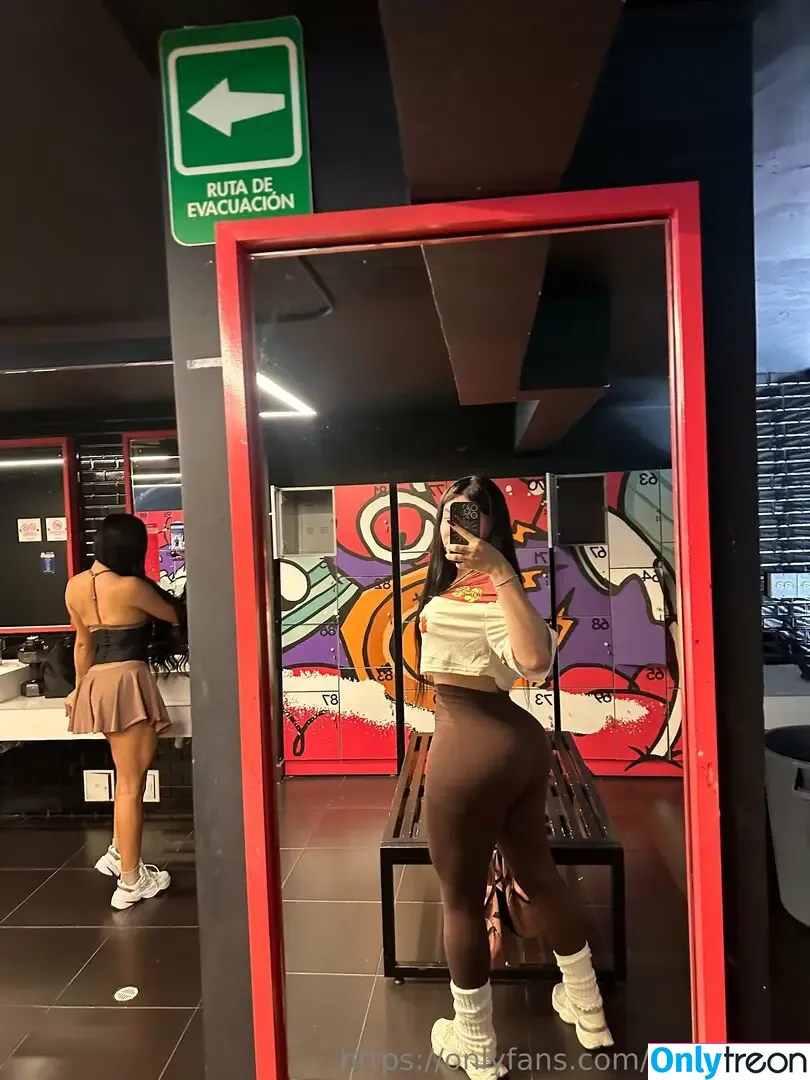 cloewhitex nude photo #0250 (cloewhitex)
