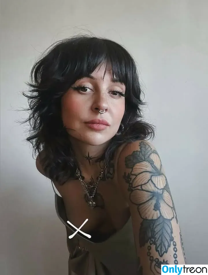 Clogascoigne nude photo #0014 (user)