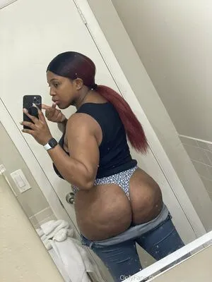 clubmaseratixxx / officialclubmasi_ nude photo #0125
