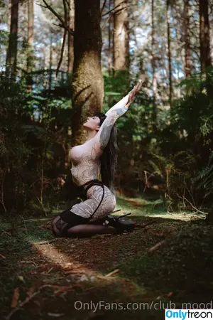 clubmood / clubmoodvibes nude photo #0011