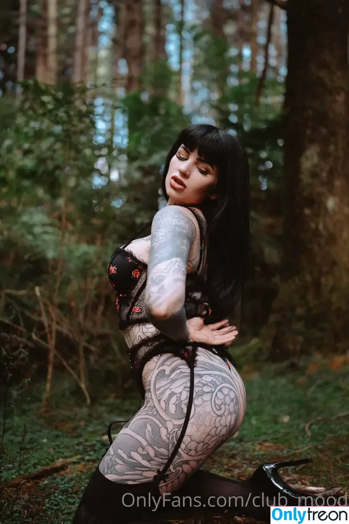 clubmood nude photo #0007 (clubmoodvibes)