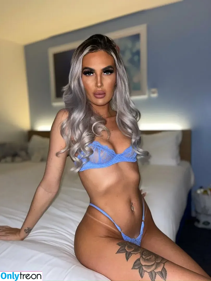 Cmillsxx nude photo #0063 (milliecairnsx)