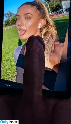Cock Tributes / princessleoonie nude photo #0067