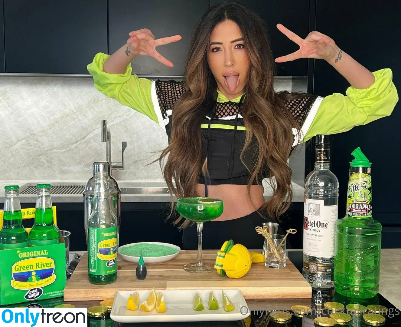 cocktailratings nude photo #0121 (cocktailratings)