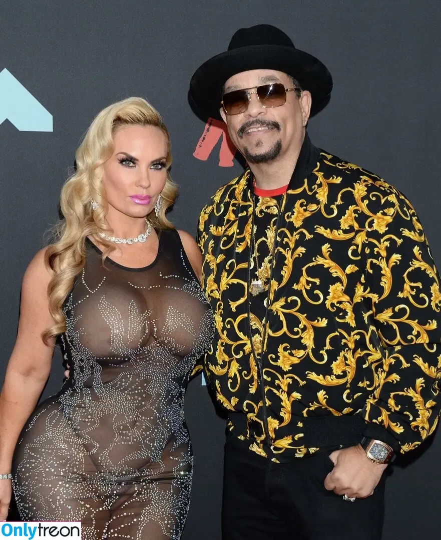 Coco Austin nude photo #0004 (coco.austin)