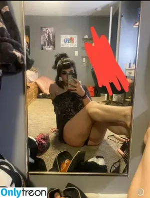 Codeinecassidy / cassandrabbyy / codeinecassidy2.0 nude photo #0003