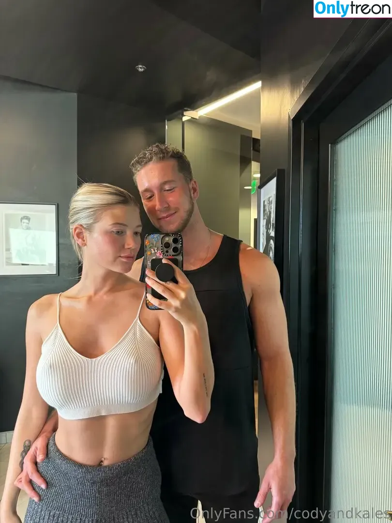 codyandkales nude photo #0011 (codyandkales)