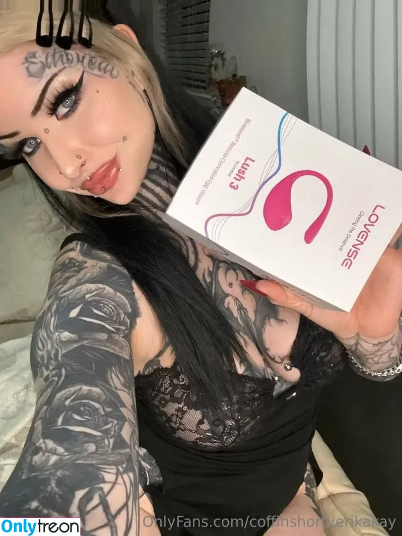 coffinshortyerikakay nude photo #0048 (coffinshorty)