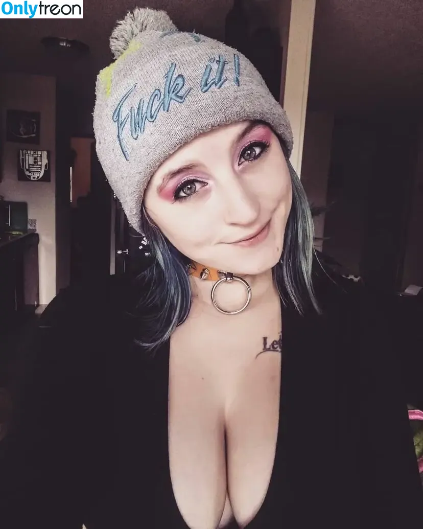 CoinLaundryLoser nude photo #0012 (coinlaundrycam)