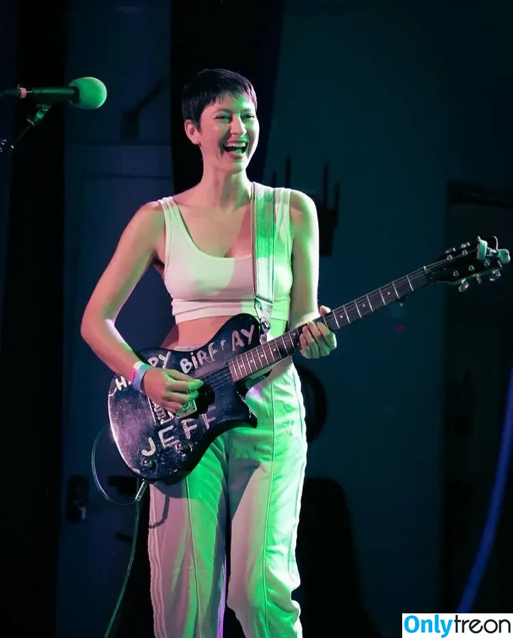 Colleen Green nude photo #0002 (colleengreen420)