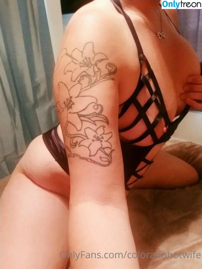 coloradohotwife nude photo #0048 (coloradohotwife)