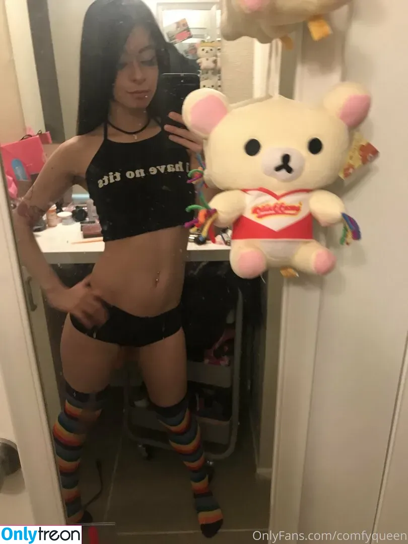comfyqueen nude photo #0025 (cuf_comfy_queen)