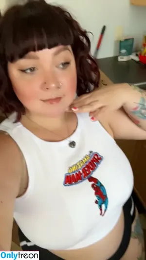 Comicbookdays / Pixar Mom Dump Truck Ass nude photo #0070