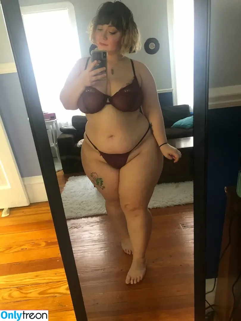 Comicbookdays nude photo #0054 (Pixar Mom Dump Truck Ass)