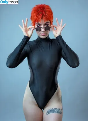 Comicbookgirl19 / DanikaXIX / pirateflagnislandgirl nude photo #0028