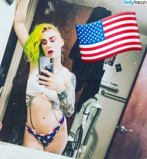 Comicbookgirl19 / DanikaXIX / pirateflagnislandgirl nude photo #0138