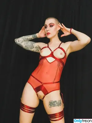 Comicbookgirl19 / DanikaXIX / pirateflagnislandgirl nude photo #0274