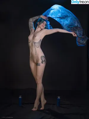 Comicbookgirl19 / DanikaXIX / pirateflagnislandgirl nude photo #0404