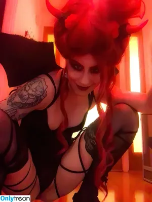 Comicbookgirl19 / DanikaXIX / pirateflagnislandgirl nude photo #0489