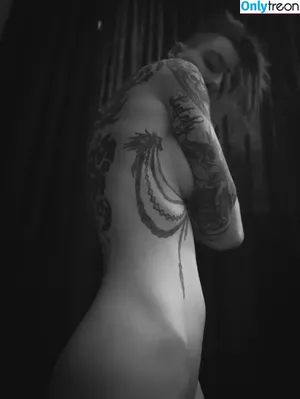 Comicbookgirl19 / DanikaXIX / pirateflagnislandgirl nude photo #0495