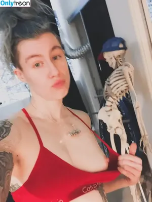 Comicbookgirl19 / DanikaXIX / pirateflagnislandgirl nude photo #0501
