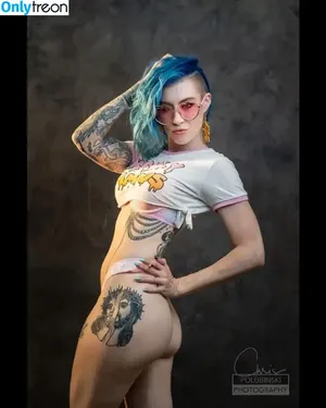 Comicbookgirl19 / DanikaXIX / pirateflagnislandgirl nude photo #0563