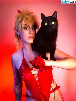 Comicbookgirl19 / DanikaXIX / pirateflagnislandgirl nude photo #0740