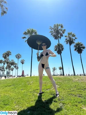 Comicbookgirl19 / DanikaXIX / pirateflagnislandgirl nude photo #0920