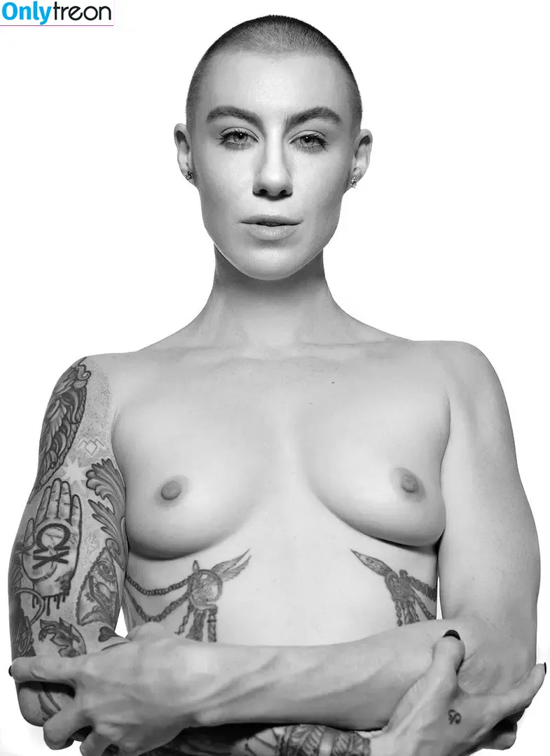 Comicbookgirl19 nude photo #0102 (DanikaXIX / pirateflagnislandgirl)