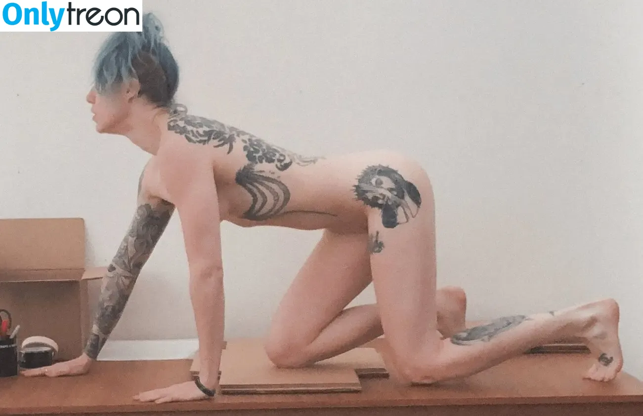 Comicbookgirl19 nude photo #0180 (DanikaXIX / pirateflagnislandgirl)