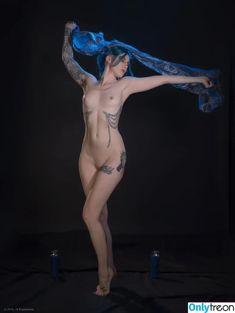 Comicbookgirl19 nude photo #0416 (DanikaXIX / pirateflagnislandgirl)