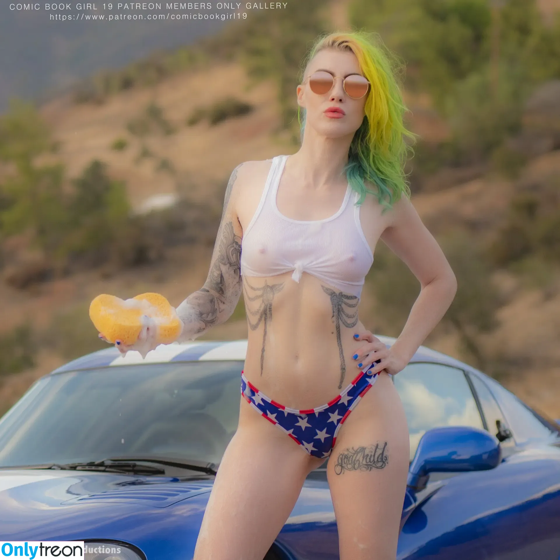 Comicbookgirl19 nude photo #0648 (DanikaXIX / pirateflagnislandgirl)