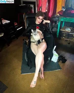 Comicbookgirl19 / DanikaXIX / pirateflagnislandgirl nude photo #1145