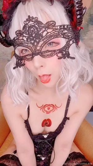 como.exe / Comonun / hitori.exe nude photo #0004