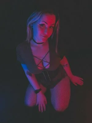  nude photo #0001