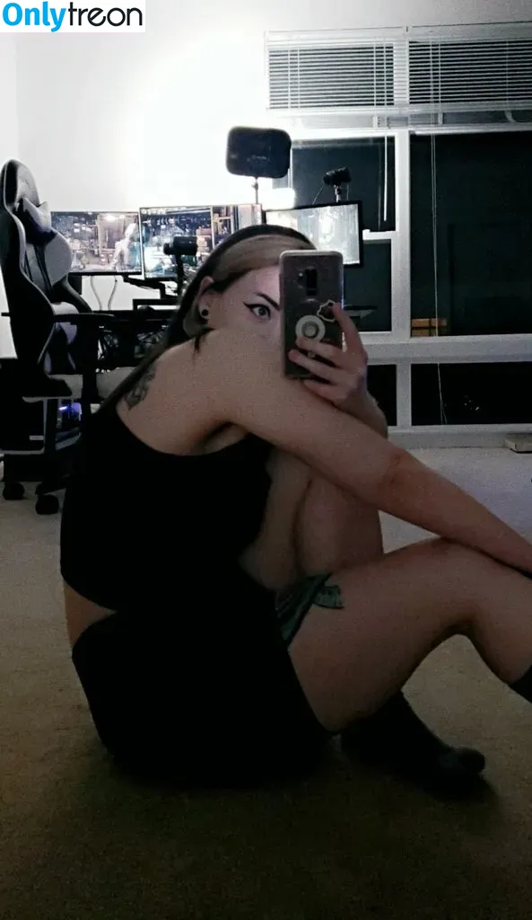 ConcealedBones nude photo #0039 (ConcealedBones)