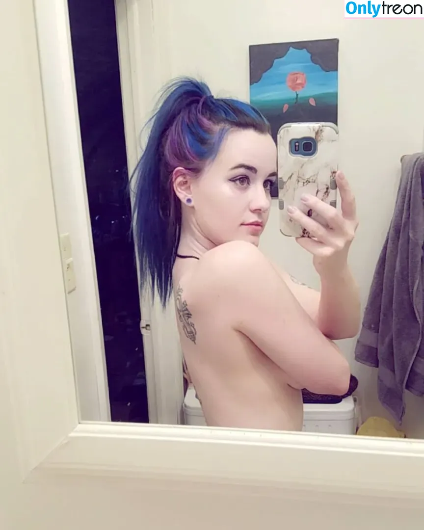 ConcealedBones nude photo #0088 (ConcealedBones)