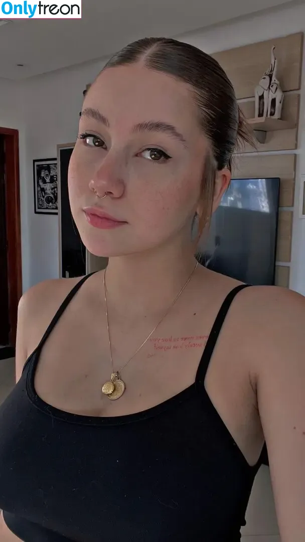 Coninck nude photo #0007 (CkCorr / stefanyconinckk)