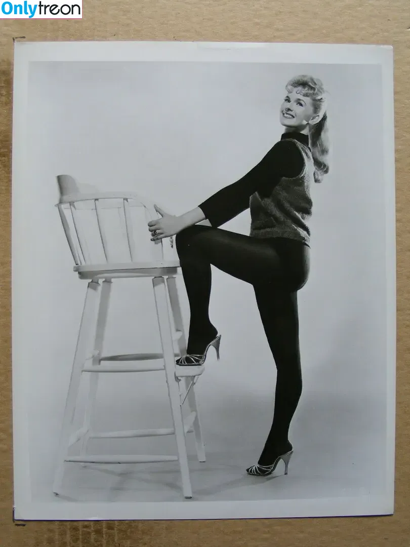 Connie Stevens nude photo #0022 (theconniestevens)