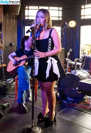 Connie Talbot / Conniestiktok / ficialconnietalbot / officialconnietalbot nude photo #0020
