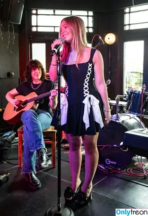 Connie Talbot / Conniestiktok / ficialconnietalbot / officialconnietalbot nude photo #0033