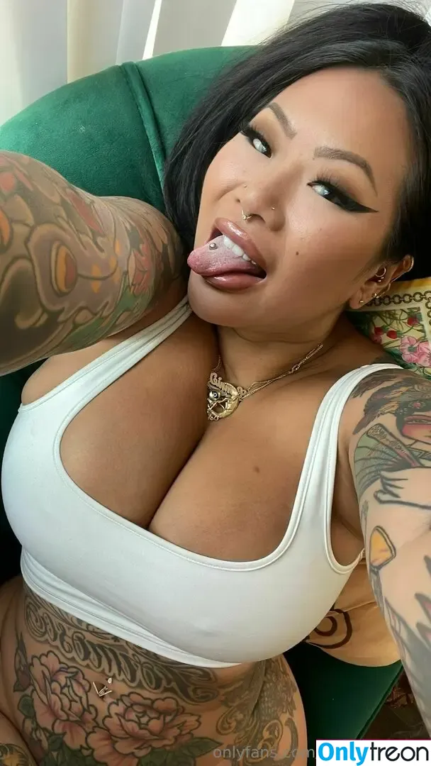 connperignon nude photo #0120 (notconnieperignon)