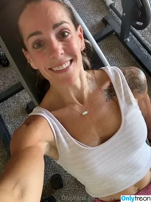Convincedmom4u / the.becktriplets nude photo #0032