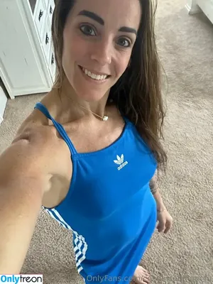 Convincedmom4u / the.becktriplets nude photo #0045