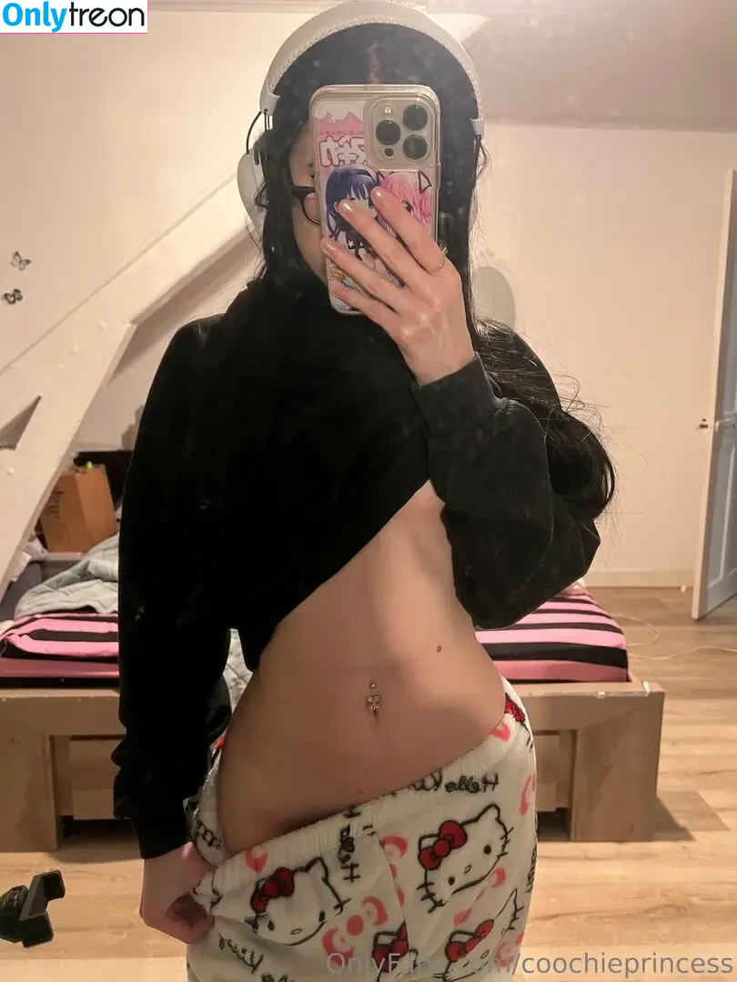 coochieprincess nude photo #0040 (coochieprincess)