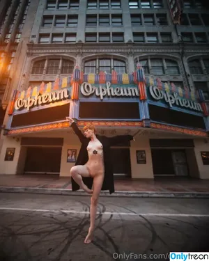 copper420 / copper_boudoir nude photo #0004