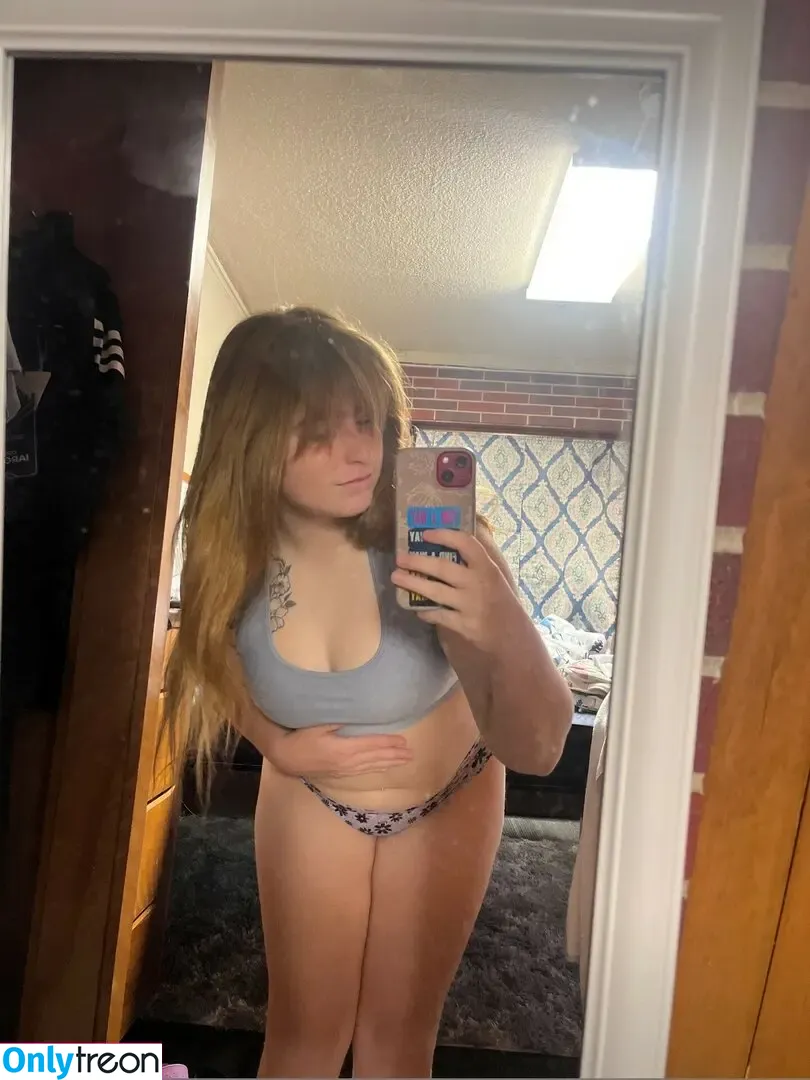 cora.iarossiii nude photo #0006 (cora_iarossii)