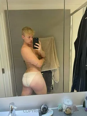 coreytaylorvip / coreytaylor nude photo #0104